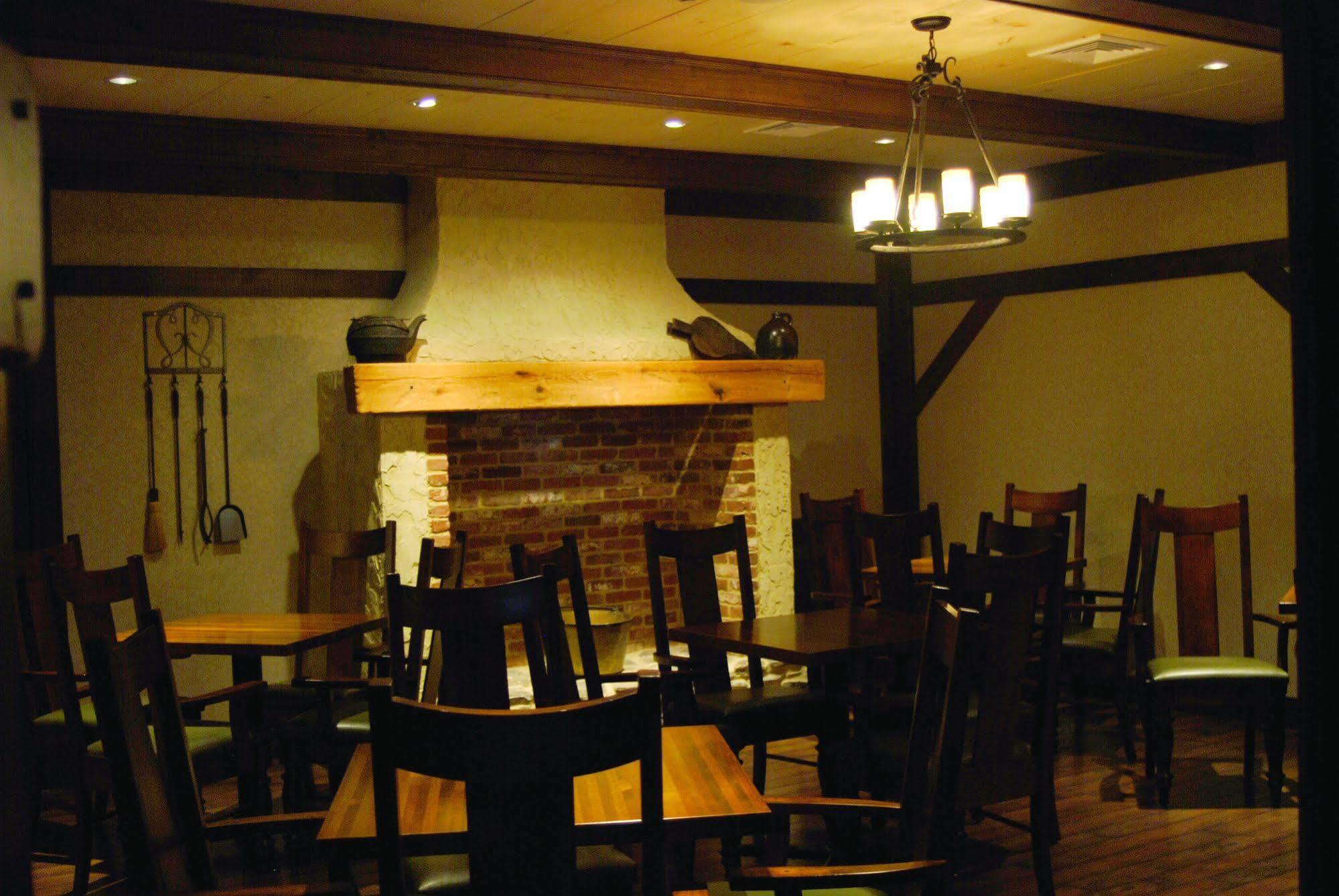 Heritage Hotel Lancaster Mountville Extérieur photo